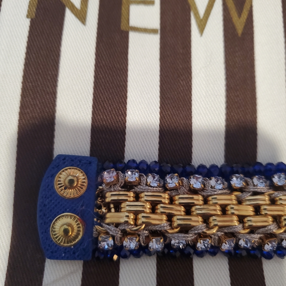 Henri Bendel Statement Bracelet - image 4